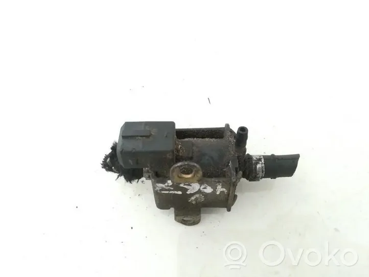 Audi A4 S4 B5 8D Elettrovalvola turbo 026906283h