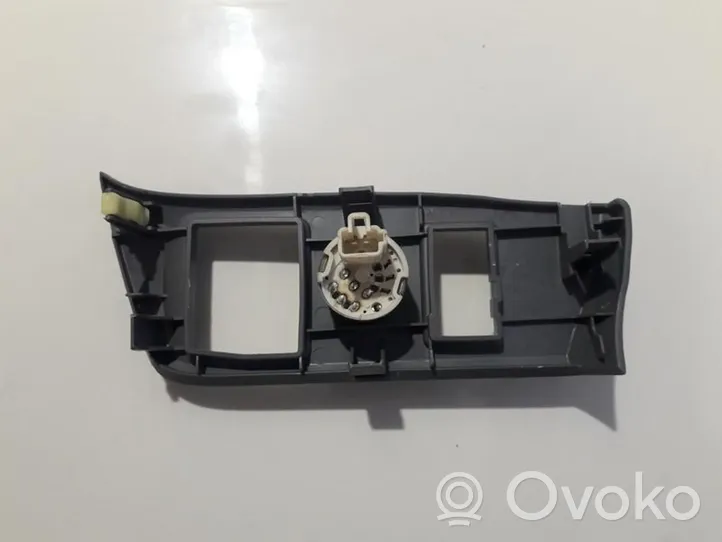 Toyota RAV 4 (XA20) Autres pièces intérieures 5544642010