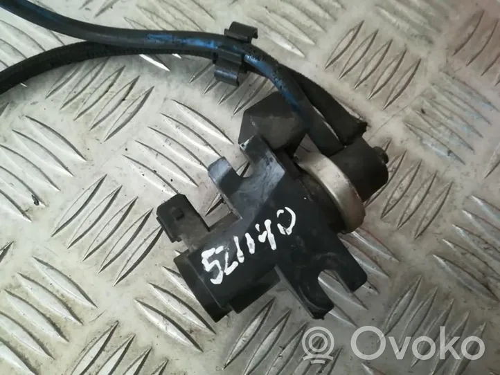 BMW X5 E53 Turboahtimen magneettiventtiili 2247906