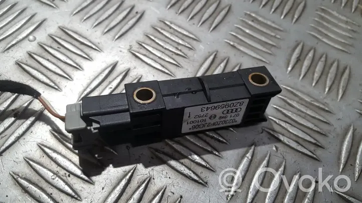 Audi A2 Airbag deployment crash/impact sensor 8z0959643