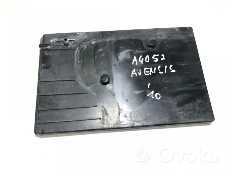 Toyota Avensis T270 Support boîte de batterie 7443105100