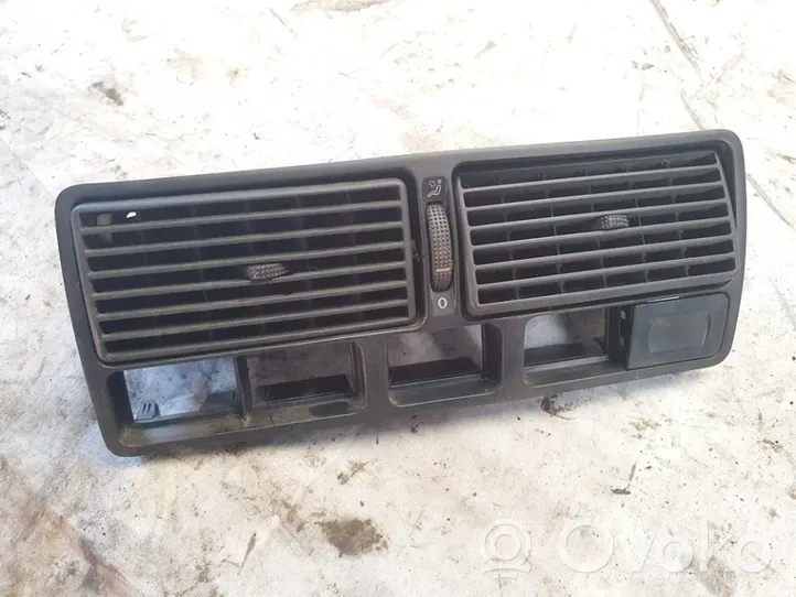 Volkswagen Golf IV Dash center air vent grill 1j0819728c