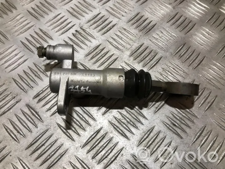 Volkswagen PASSAT B5 Główny cylinder sprzęgła 8d1721401