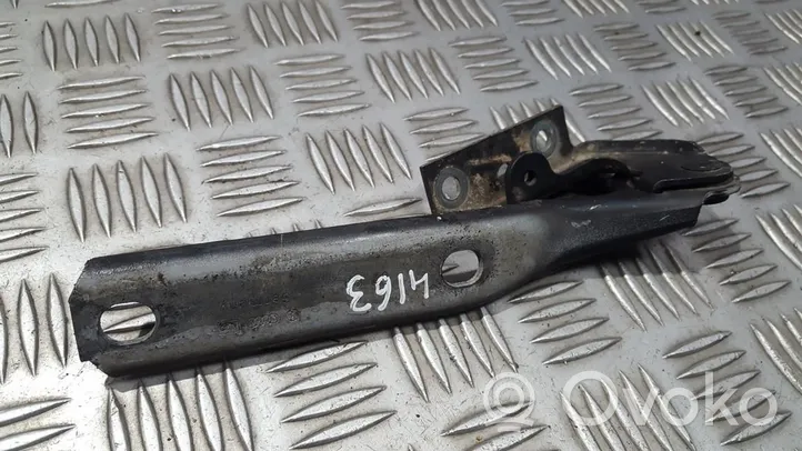 Audi A4 S4 B5 8D Cerniere del vano motore/cofano 3B0823302