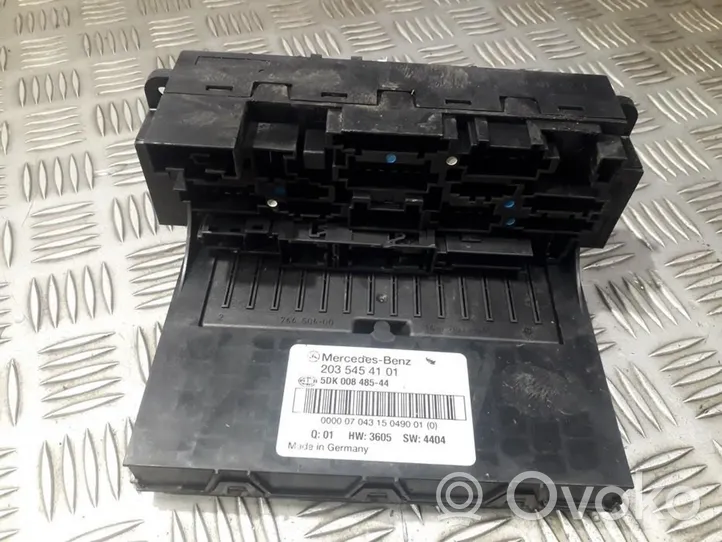 Mercedes-Benz C W203 Module confort 2035453401