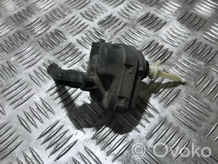 Renault 19 Headlight level adjustment motor 7701036207