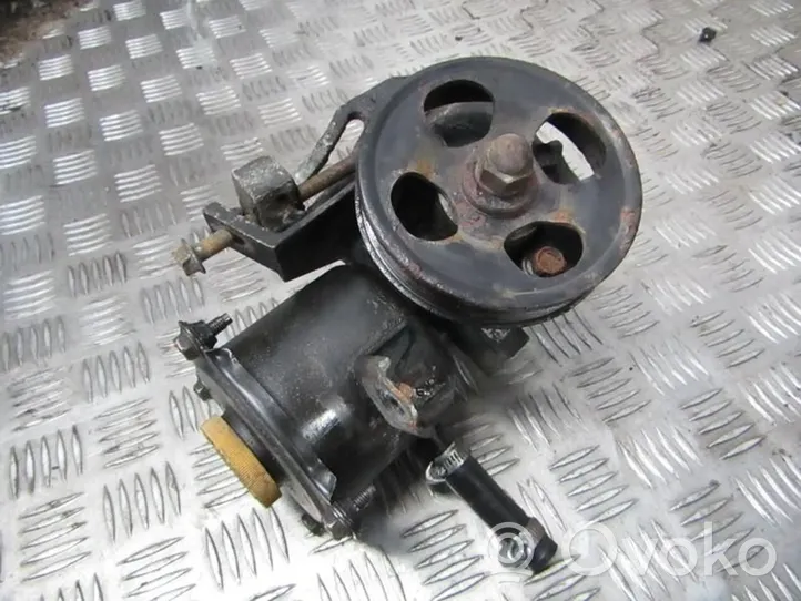 Subaru Legacy Pompe de direction assistée 47801002