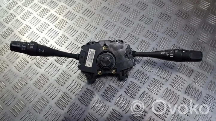 Nissan Almera N16 Leva/interruttore dell’indicatore di direzione e tergicristallo 54034612b