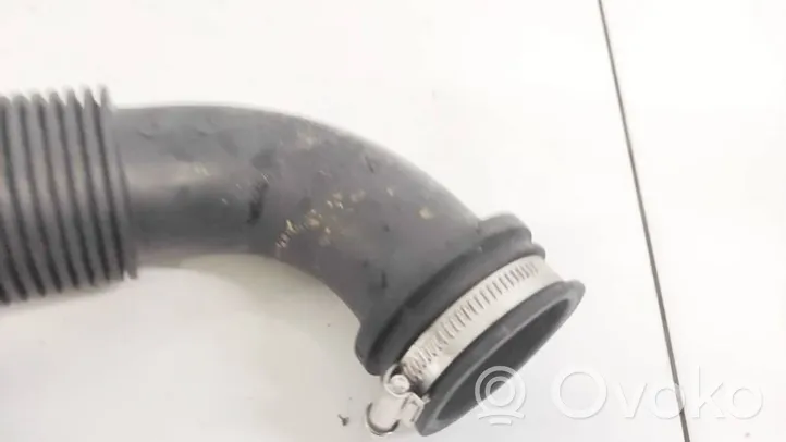 Ford Focus Air intake hose/pipe CV619C623AC