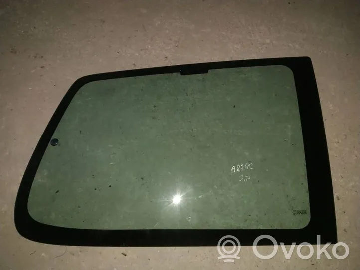 Citroen C8 Rear side window/glass 