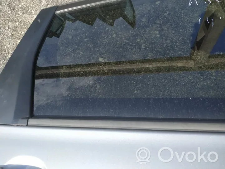 Honda FR-V Rivestimento modanatura del vetro della portiera posteriore 