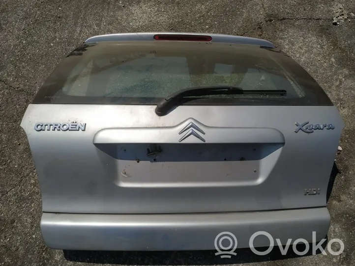 Citroen Xsara Couvercle de coffre pilkas