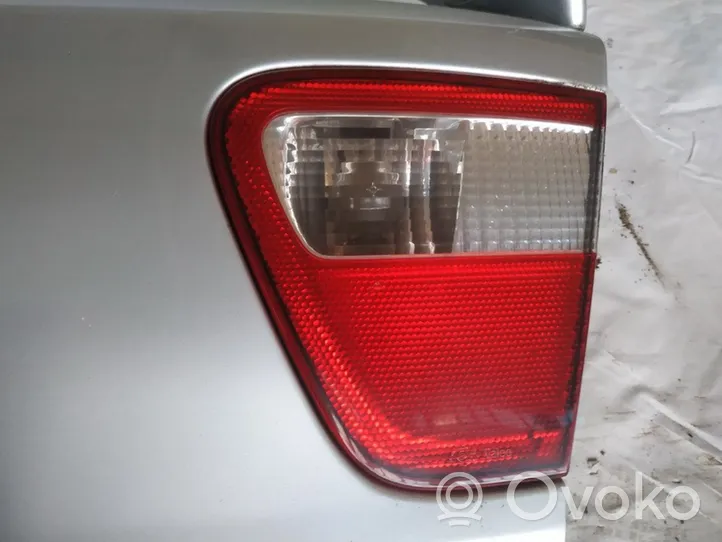 Seat Cordoba (6K) Lampy tylnej klapy bagażnika 