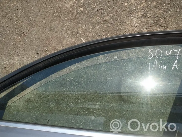 Audi A6 S6 C6 4F Front door window glass four-door 