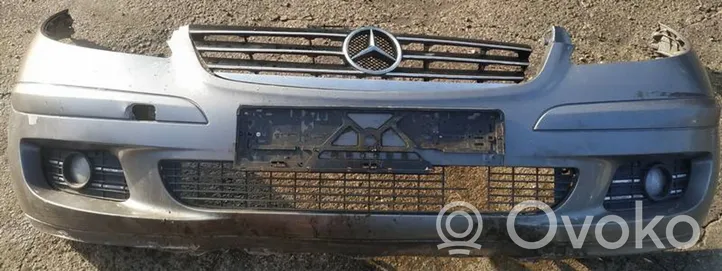 Mercedes-Benz A W169 Pare-choc avant pilkas