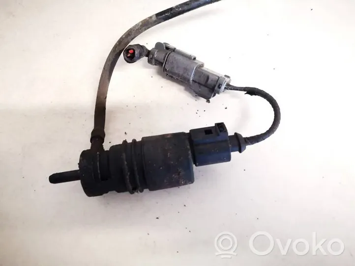 Honda Civic Tuulilasi tuulilasinpesimen pumppu 3048126