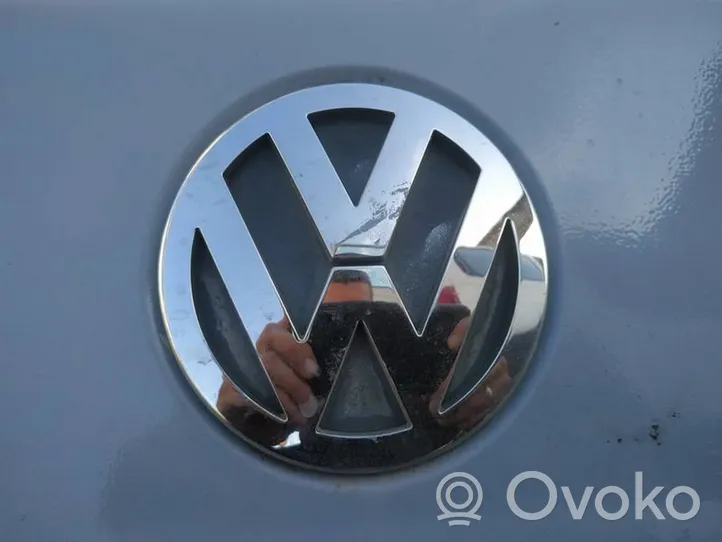 Volkswagen Jetta V Gamintojo ženkliukas 