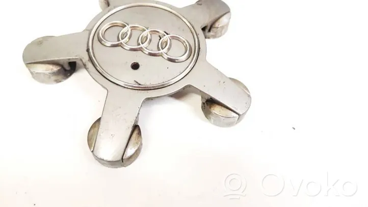 Audi Q5 SQ5 Gamyklinis rato centrinės skylės dangtelis (-iai) 4F0601165N