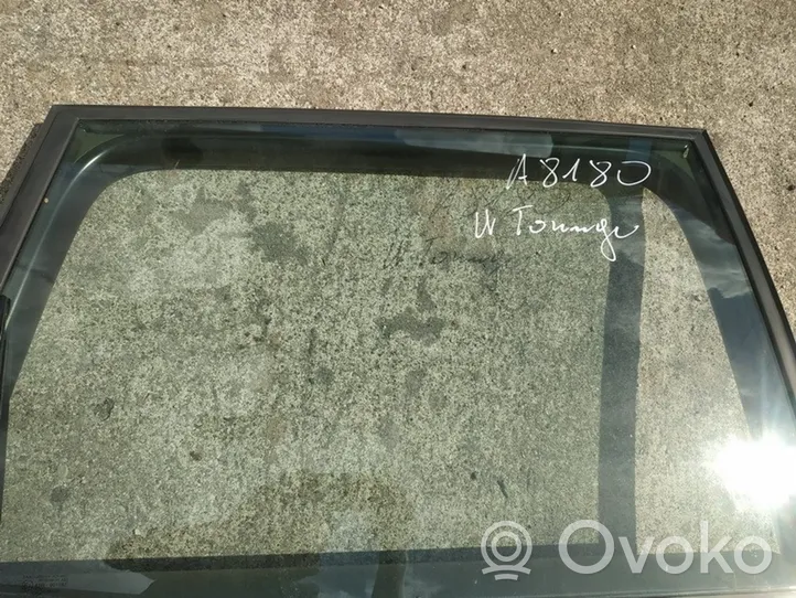 Volkswagen Touareg I Rear door window glass 