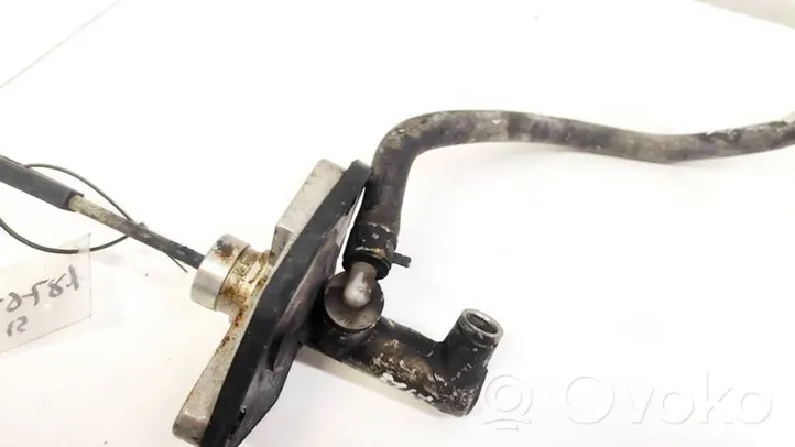 Hyundai Sonata Clutch master cylinder 