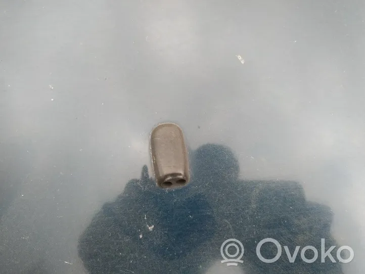 Ford Mondeo MK II Распылитель (распылители) оконной жидкости лобового стекла 