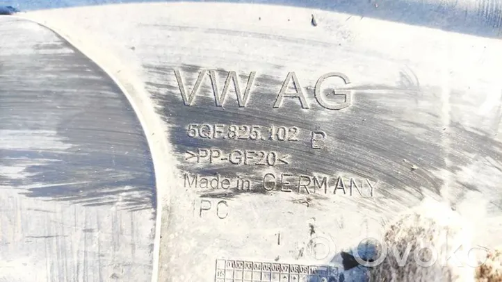 Volkswagen Tiguan Cache de protection sous moteur 5QF825102