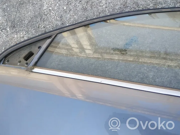 Opel Vectra C Front door glass trim molding 