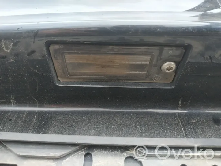 Volvo S60 Éclairage de plaque d'immatriculation 