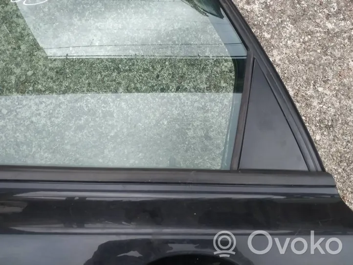 Volvo V50 Moulures des vitres de la porte arrière 