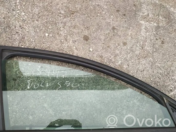 Volvo V50 Front door window glass four-door 