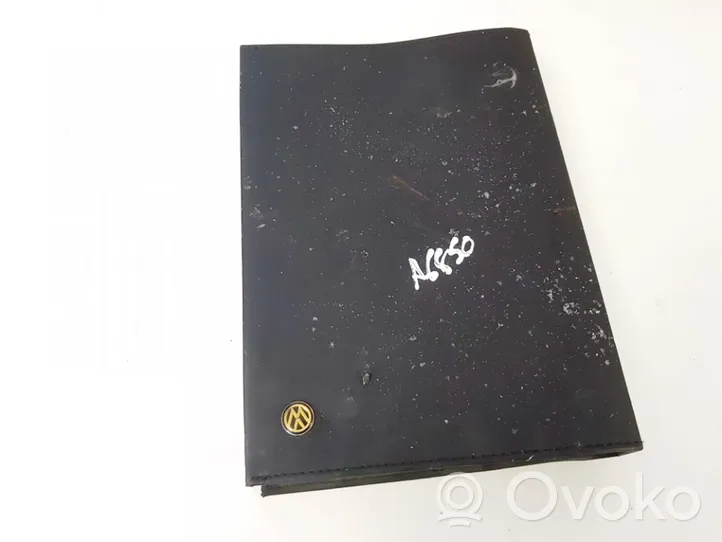 Volkswagen Golf IV Owners service history hand book 