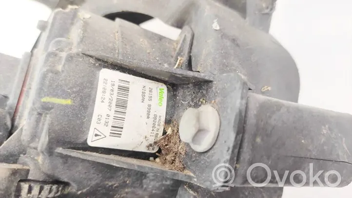 Nissan Qashqai Światło przeciwmgłowe przednie 261558990A