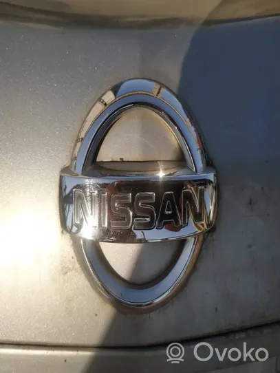 Nissan Primera Valmistajan merkki/logo/tunnus 