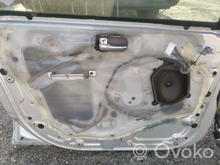 Nissan Almera Tino Mécanisme de lève-vitre avec moteur 