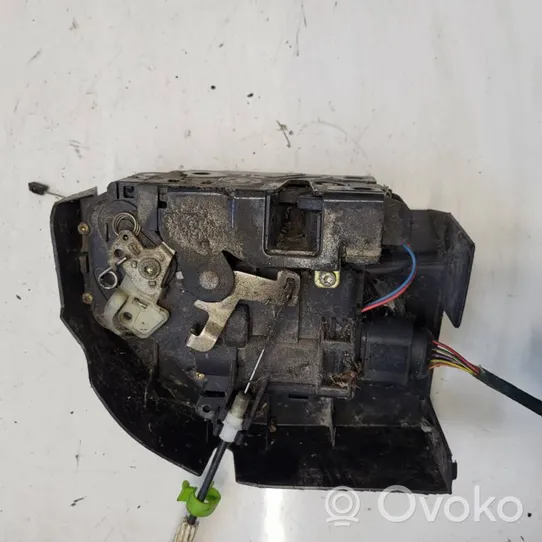 Audi TT Mk1 Front door lock 1j0973715