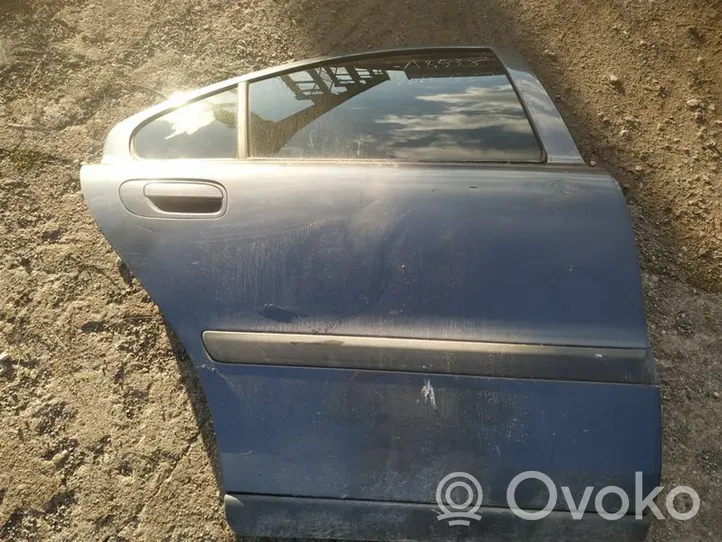 Volvo S60 Galinės durys pilkos