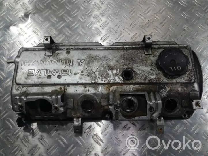 Mitsubishi Galant Rocker cam cover 