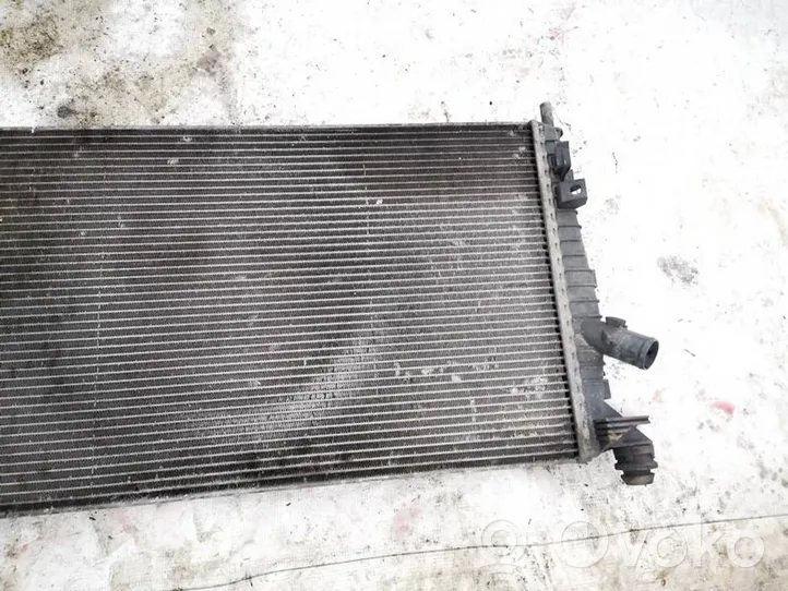 Volvo V50 Radiateur de refroidissement 3m5h8005tl