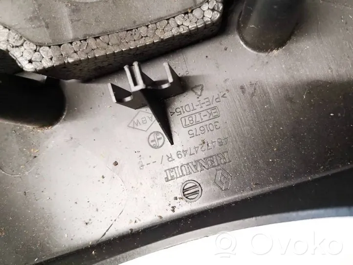 Renault Clio IV Ohjauspyörän pylvään verhoilu 484724749r