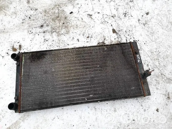 Volkswagen Golf III Coolant radiator 