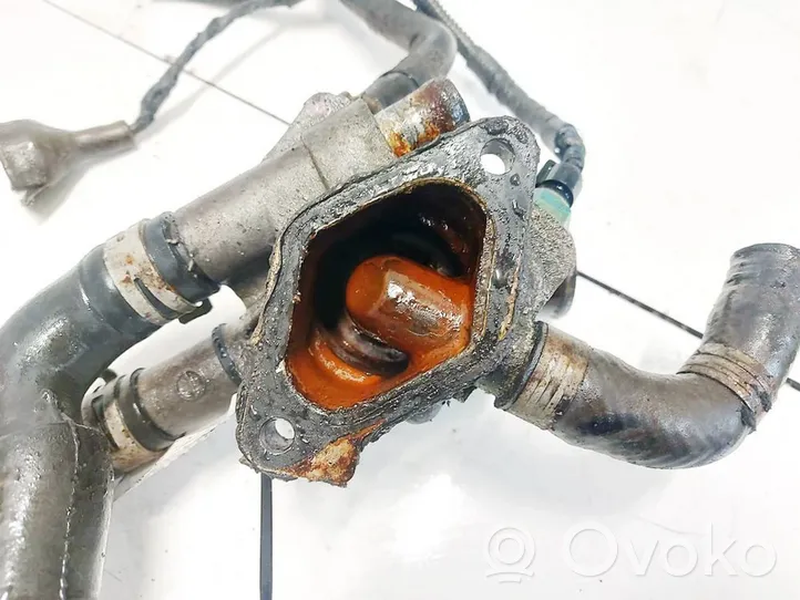 Opel Astra G Tuyau de liquide de refroidissement moteur 