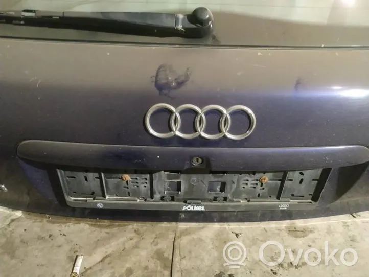 Audi A3 S3 8L Trunk door license plate light bar 