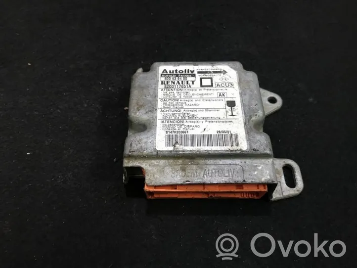 Renault Megane I Module de contrôle airbag 8200117651a