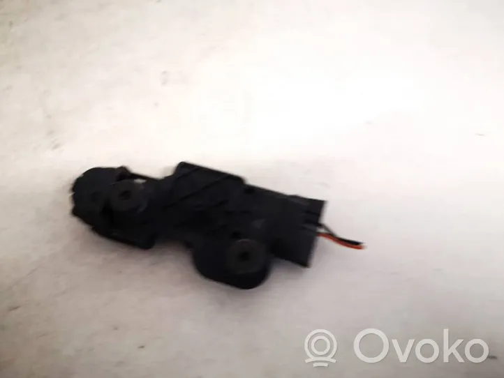 Opel Astra H Airbag deployment crash/impact sensor 13158750