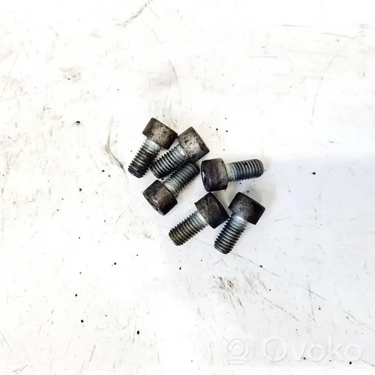 BMW 3 E46 Nuts/bolts 