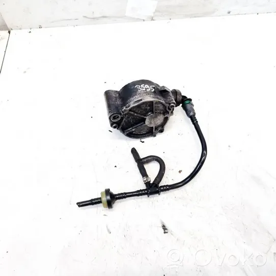 Mazda MPV Vacuum pump d1562b