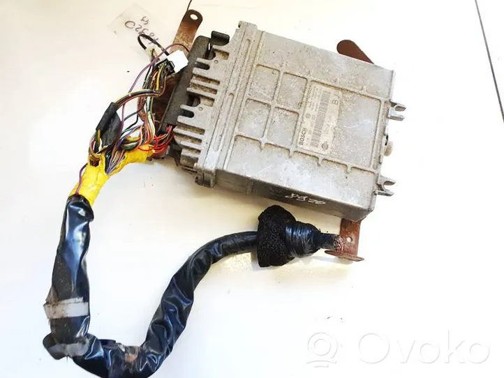 Nissan Primera Engine control unit/module 0281001629