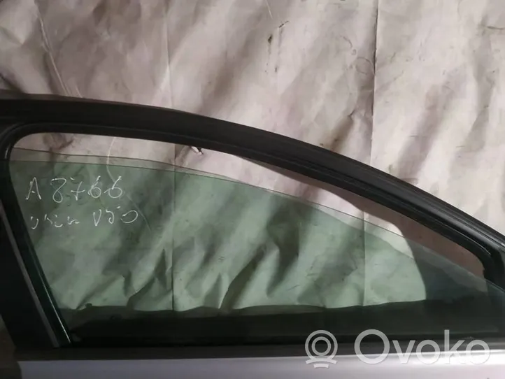 Volvo V50 Front door window glass four-door 