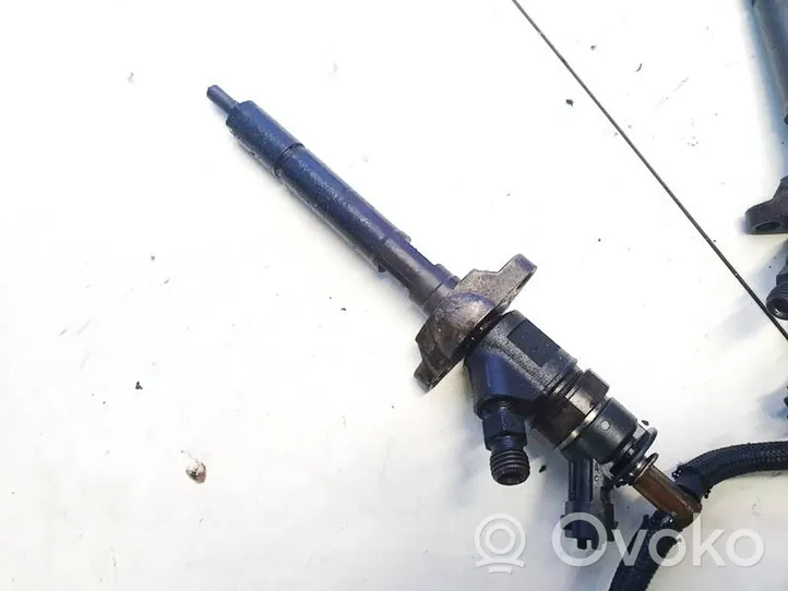 Peugeot 307 Injecteur de carburant 0445110297