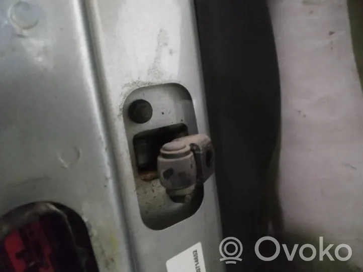 Volvo S40 Priekinių durų atvėrimo ribotuvas 